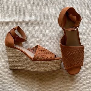 14th & Union Espadrille Wedge Theryn Perforated